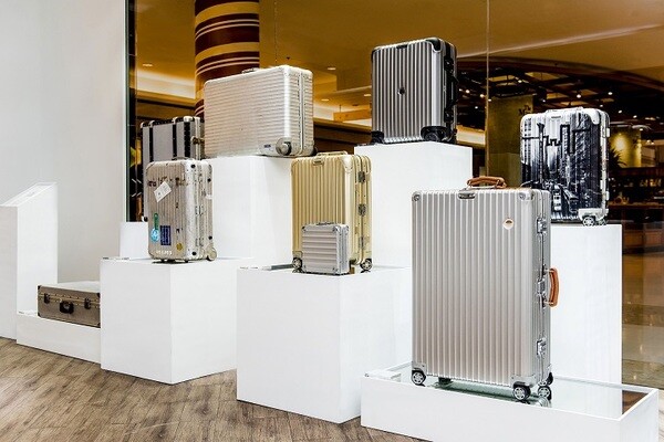 RIMOWA จัดแสดงนิทรรศการพิเศษกระเป๋าเดินทางอลูมิเนียม ฉลองครบรอบ 80 ปี แห่งประวิติศาสตร์ของ RIMOWA กระเป๋าเดินทางอลูมิเนียมแห่งยุค