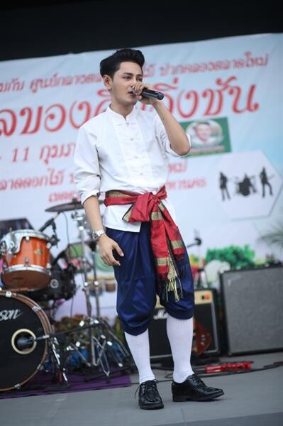 ต้อม นิรันดร์ สุดเซอร์ไพร้ส!!! ได้รับคัดเลือกร้อง “ใจร้ายเพราะใจรัก" เพลงประกอบละครพื้นบ้าน “ไกรทอง”