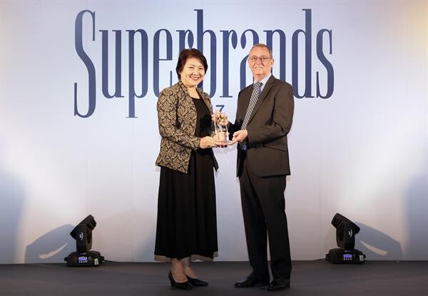 ภาพข่าว: พิธีมอบรางวัล “ซุปเปอร์แบรนด์ ประจำปี 2560” (Superbrands 2017)