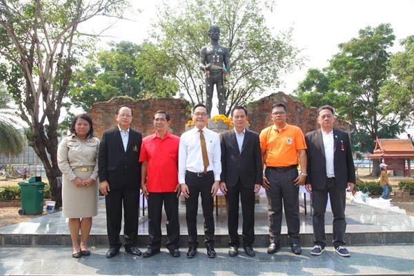 บวงสรวงรูปปั้นนายขนมต้ม เปิดเวทีแห่งศักดิ์ศรี   “อะเมซิ่งมวยไทยแชมป์เปี้ยน” ย้อนรำลึกมวยไทยปลดแอกเชลย