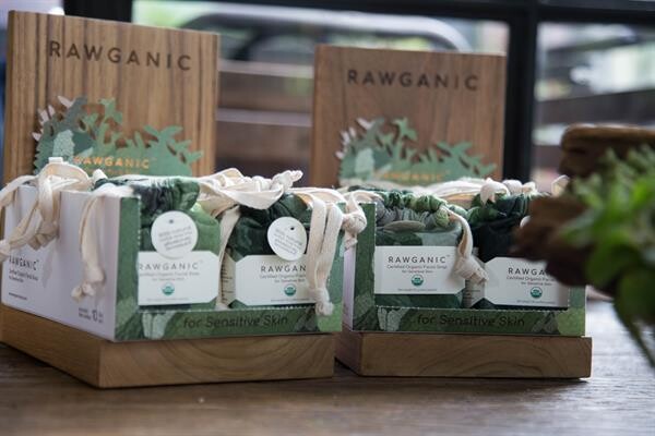 “รอว์แกนิค” (RAWGANIC) ผลิตภัณฑ์ออร์แกนิค มีความออร์แกนิคบริสุทธิ์สูงสุดถึง 95% วิถีใหม่ของการมีสุขภาพผิวที่ดี