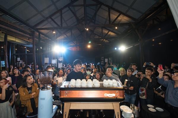 พีเบอร์รี่ จับมือ Astoria แบรนด์อิตาลีระดับโลก เปิดตัวเครื่องชงกาแฟ Espresso Machine “Astoria – Storm”  ในงาน “Peaberry Presents - “In The Midst of The Storm”