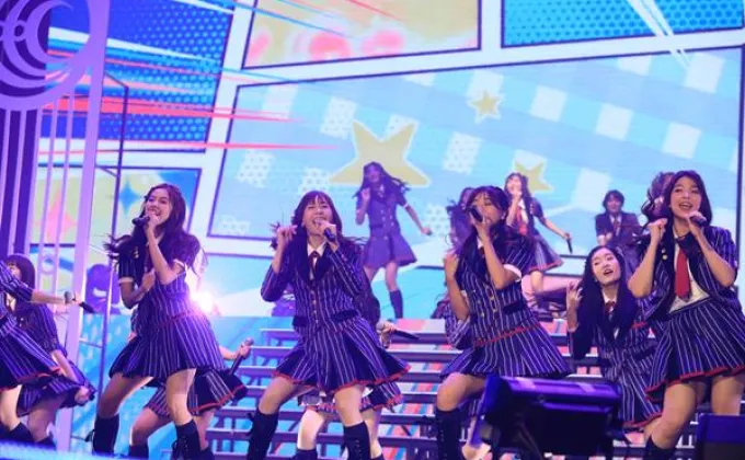 26 สาว BNK48 จัดเต็ม! คอนเสิร์ตใหญ่