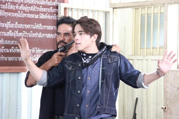 เรื่องย่อ: คมแฝก