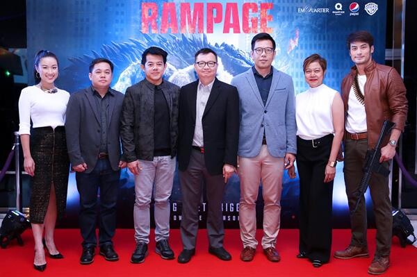 “บอย ปกรณ์” โชว์แอคชั่นในงานเปิดตัวภาพยนตร์ฟอร์มยักษ์ “Thailand Gala Premiere Rampage” ภาพยนตร์ที่สร้างจากเกมดังในตำนาน