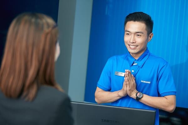 ซัมซุงเปิดศูนย์บริการสมาร์ทโฟนแห่งใหม่ ใหญ่และล้ำสมัยที่สุดในกรุงเทพฯ ฝั่งตะวันตก เปิดให้บริการครบวงจรแก่ลูกค้าแล้ววันนี้ ณ ชั้น 3 ศูนย์การค้าซีคอนฯ บางแค