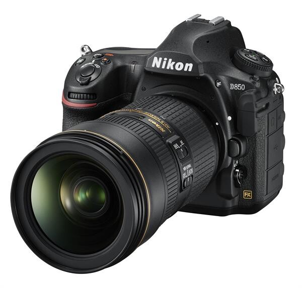 Nikon D850 กับการกวาดรางวัลล่าสุดในปี 2018: Camera GP (Grand Prix) 2018