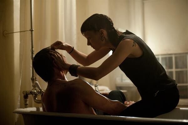 ช่อง 28 สืบหาความจริงกับภาพยนตร์ดังสุดท้าทาย "The Girl with the Dragon Tattoo พยัคฆ์สาวรอยสักมังกร"