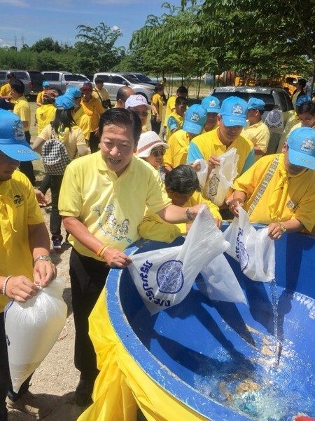 คาร์กิลล์ร่วมมือชาวพระพุทธบาทขุดลอกคูคลองเฉลิมพระเกียรติ 'ในหลวง'