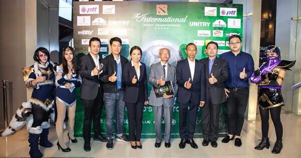 ภาพข่าว: “ยูนิทรัย” ส่งเสริมกีฬา E-Sport ไทยสู่เวทีโลกร่วมสนับสนุนหลักงาน“UNITRY THAILAND’S PUBSTOMP 2018 by Lenovo”สุดยิ่งใหญ่