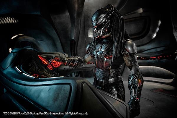 The Predator บุกถึงงาน San Diego Comic-Con 2018 แล้วกับทีเซอร์โปสเตอร์ พร้อมภาพจากหนังล่าสุด