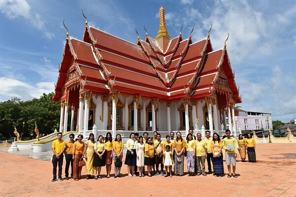 ม.สงขลานครินทร์ ตรัง ร่วมถวายเทียนพรรษาเนื่องในเทศกาลวันอาสาฬหบูชาและวันเข้าพรรษา ประจำปี 2561