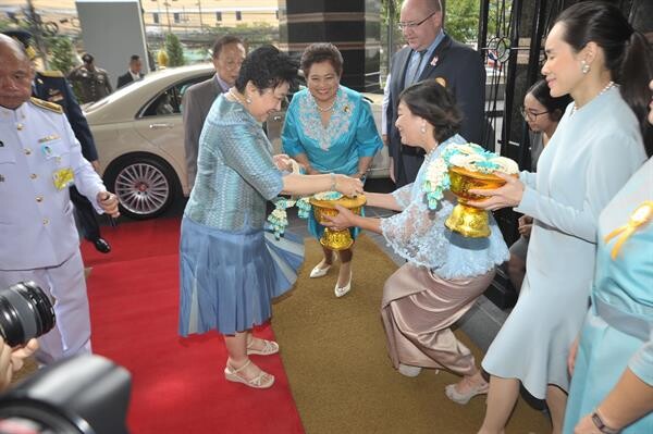 พระเจ้าวรวงศ์เธอ พระองค์เจ้าโสมสวลี พระวรราชาทินัดดามาตุ เสด็จเป็นองค์ประธานในงาน แฟชั่นโชว์การกุศล “แม่ลูกผูกพัน แบ่งปันให้น้อง”