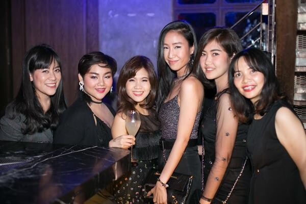 “เป๊ก ผลิตโชค” และผองเพื่อน ตบเท้าเข้าร่วมงาน  “MAURICE LACROIX…THE AIKON EXCLUSIVE PARTY” ร่วมฉลองชัยชนะกับนักล่าจากกิจกรรม “CHASE YOUR WATCH