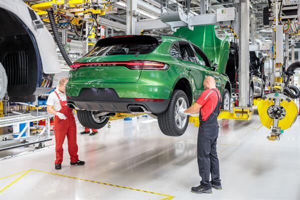 ปอร์เช่ มาคันน์ ใหม่ (The new Porsche Macan) เริ่มเดินเครื่องสายการผลิตแล้ว