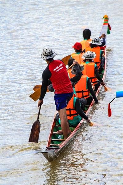 มรภ.สงขลา คว้ารองชนะเลิศอันดับ 2 แข่งขันเรือยาวประเพณี