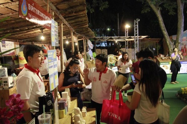 ภาพบรรยากาศภายในร้านกาชาดของ กระทรวงทรัพยากรธรรมชาติและสิ่งแวดล้อม