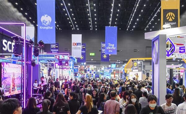 Money Expo Year-End 2018 เงินสะพัดกว่า 1.8 หมื่นล้านบาท แบงก์ทุ่มโปรโมชั่นแรงงานสุดท้ายแห่งปี แห่วางแผนลงทุนส่วนบุคคลสร้างเงินล้าน