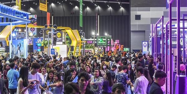 Money Expo Year-End 2018 เงินสะพัดกว่า 1.8 หมื่นล้านบาท แบงก์ทุ่มโปรโมชั่นแรงงานสุดท้ายแห่งปี แห่วางแผนลงทุนส่วนบุคคลสร้างเงินล้าน