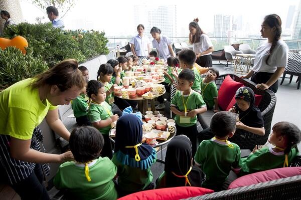 ไอคอนสยาม จัดโครงการ “Citizen of Love” สร้างฝันเติมรอยยิ้มให้เด็กๆ ในชุมชนเขตคลองสานและเขตธนบุรี