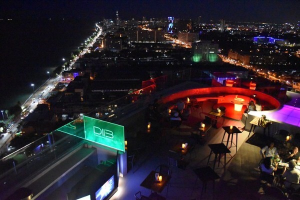 A Romantic Valentine Dinner at D.I.B Sky Bar Pattaya	