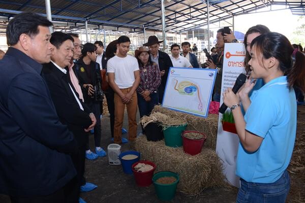 รมช.ลักษณ์ เปิดโครงการอบรมเกษตรกร Farmers to Farmers นำเกษตรกรผู้เลี้ยงโคนมชาวเนเธอร์แลนด์มาถ่ายทอดความรู้สู่เกษตรผู้เลี้ยงโคนมไทย