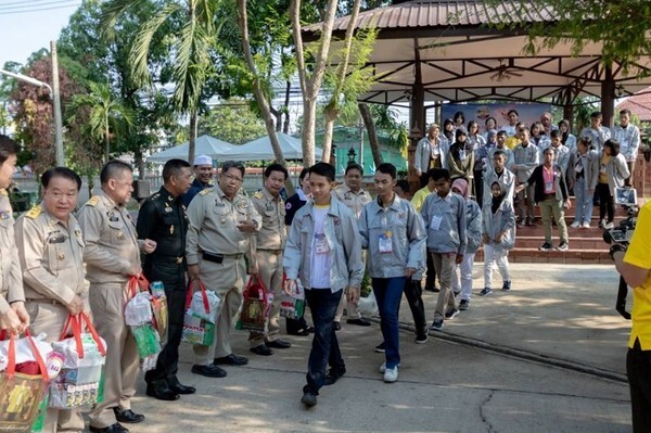 BWG ร่วมสานสัมพันธ์ "สานใจไทย สู่ใจใต้"