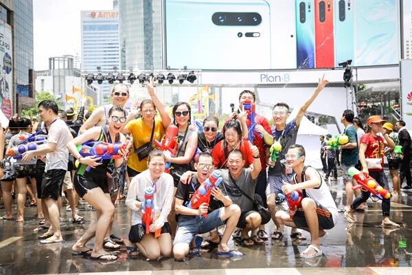 ประมวลภาพฉลองสงกรานต์ส่งความสุขปีใหม่ไทย “Thailand Songkran Festival 2019” ที่ศูนย์การค้าเซ็นทรัลยิ่งใหญ่ทั่วประเทศ ตอกย้ำแลนด์มาร์คฉลองสงกรานต์ทั่วไทย