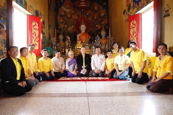 ภาพข่าว: เยี่ยมชมชุมชนคุณธรรมฯ วัดโพธิ์ชัย จ.เลย