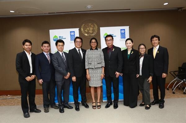 สมาคมบลูคาร์บอนโซไซตี้ ร่วมกับโครงการพัฒนาแห่งสหประชาชาติ (UNDP) จัดทำแผนแม่บทพัฒนาป่าชายเลนและระบบนิเวศชายฝั่งของจังหวัดเพชรบุรี