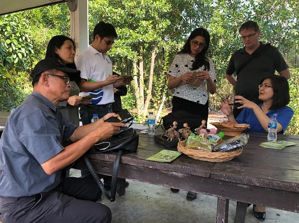 สมาคมบลูคาร์บอนโซไซตี้ ร่วมกับโครงการพัฒนาแห่งสหประชาชาติ (UNDP) จัดทำแผนแม่บทพัฒนาป่าชายเลนและระบบนิเวศชายฝั่งของจังหวัดเพชรบุรี