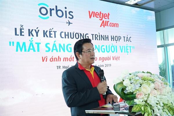 Vietjet and Flying Eye Hospital join hands to bring sight to millions of patients