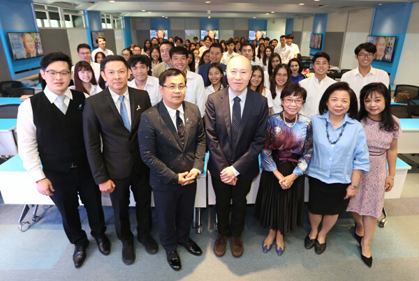 บัญชีฯ จุฬาฯ จับมือ เคมบริดจ์เน้นการสร้างแบรนด์องค์กร สร้างความสำเร็จ สร้างความยั่งยืน