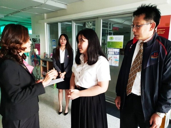 ภาพข่าว: SRIPATUM USR มอบเงินช่วยเหลือนักศึกษาประสบภัยน้ำท่วม จ.อุบลราชธานี