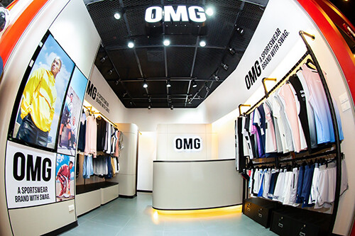 OMG Sportswear Thailand ปลื้มกระแสตอบรับครบ 1 ปี พร้อมลุยเอาใจแฟน ๆ เปิดสโตร์แห่งแรกในไทยและเซาท์อีสเอเชีย ที่ชั้น 2 ศูนย์การค้าเทอร์มินัล 21 อโศก กรุงเทพฯ พร้อมลุยออนไลน์ ผ่านช่องทาง Official Website ทาง www.omgsportswearasia.com แล้ววันนี้