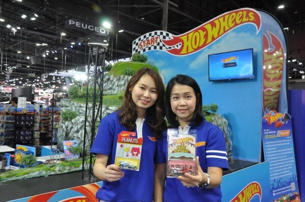 Hot Wheels สร้างปรากฏการณ์ สีสันความสนุกสนาน ในงาน “Hot Wheels Motor Expo 2019” ต่อเนื่องเป็นปีที่ 3 จัดไฮไลท์เซอร์ไพรส์ ให้บรรดาสาวกแฟนพันธุ์แท้ รถฮอตวีล ได้สัมผัสและร่วมชมก่อนใครในโลก พร้อมโปรโมชั่น ส่วนลด ของแถมพิเศษมากมาย เฉพาะในงานเท่านั้น