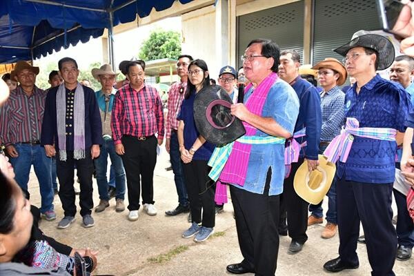 ”รมช.ประภัตร” พบปะสมาชิกสหกรณ์ 'โคบาลบูรพา’ พร้อมเดินหน้าผลักดันโครงการส่งเสริมอาชีพเลี้ยงสัตว์ สู้ภัยแล้ง