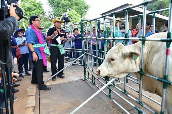 ”รมช.ประภัตร” พบปะสมาชิกสหกรณ์ 'โคบาลบูรพา’ พร้อมเดินหน้าผลักดันโครงการส่งเสริมอาชีพเลี้ยงสัตว์ สู้ภัยแล้ง