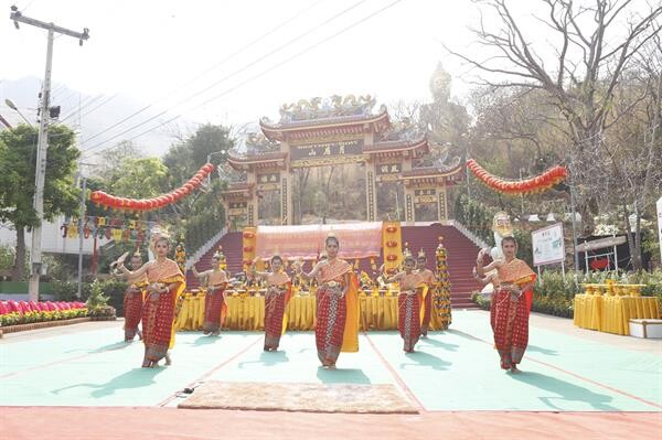 ร่วมสืบสานวัฒนธรรมงานวัดประจำปี ขอเชิญสักการะรอยพระพุทธบาทและหลวงพ่อพุทธโชค จัดเต็ม 15 วัน 15 คืน ณ วัดเขาวงพระจันทร์ จังหวัดลพบุรี ระหว่างวันที่ 25 มกราคม – 8 กุมภาพันธ์ 2563