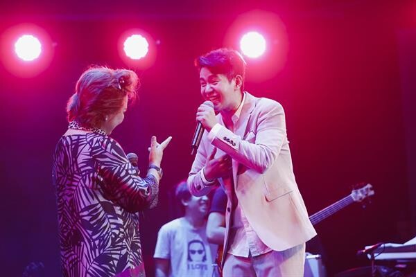 'GSB Duo Concert’ ต้อนรับเดือนแห่งความรัก สองหนุ่ม 'กัน นภัทร - ไอซ์ ศรัณยู’ เสิร์ฟเพลงหวาน