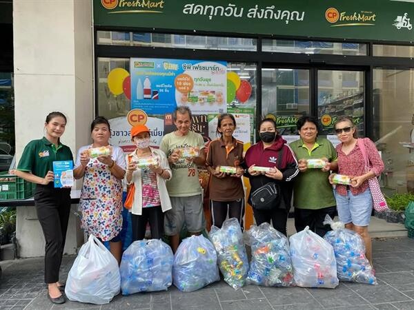 ซีพี เฟรชมาร์ท ขยายความสำเร็จ “โครงการขยะแลกไข่” สู่ 50 สาขาทั่วไทย ในปี 63