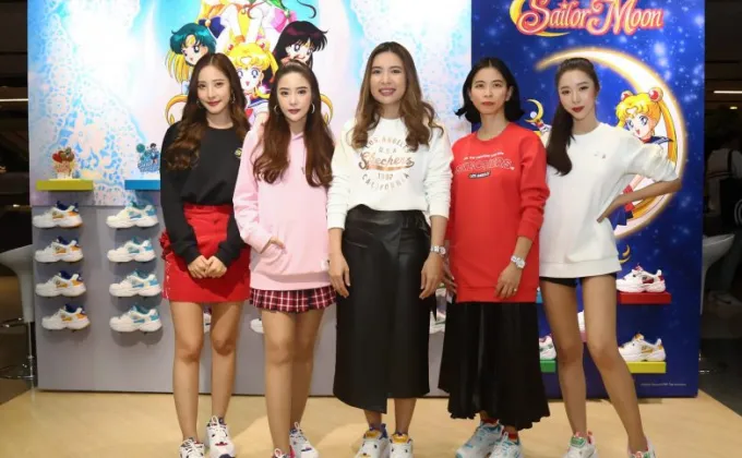 ภาพข่าว: SKECHERS X SAILOR MOON