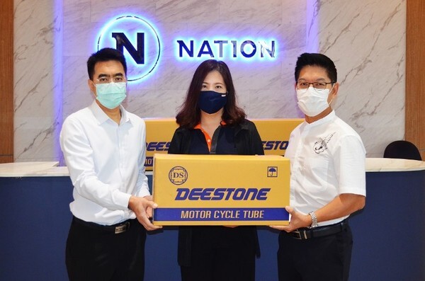 ผลิตภัณฑ์ยางล้อแบรนด์ DEESTONE ต้านภัย Covid 19 ผ่านโครงการ “ไทยไม่ทิ้งกัน”