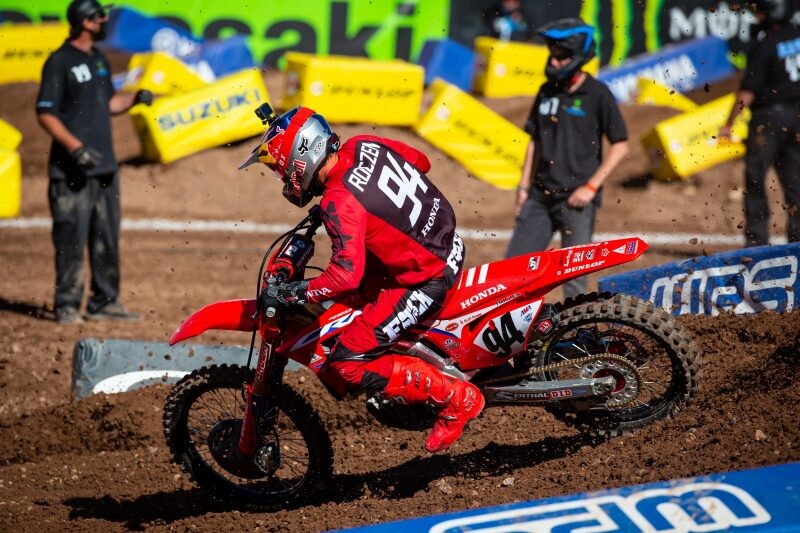 “ร็อคเซ่น” ฟอร์มโหด ควบ CRF450R ผงาดแชมป์ AMA Supercross เมืองลุงแซม