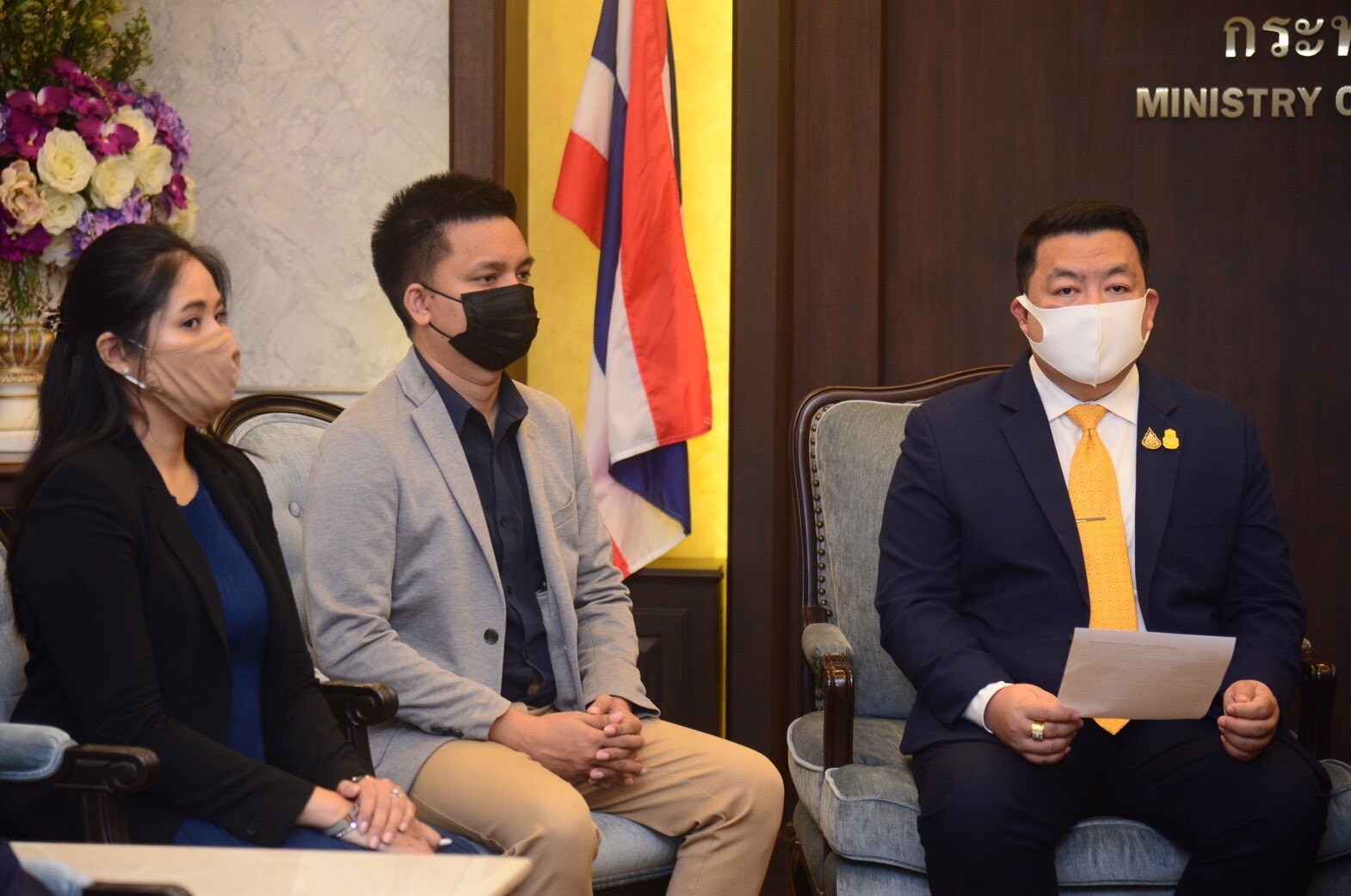 รองอธิบดีกรมฝนหลวงฯ แถลงข่าวการเตรียมปรับแผนปฏิบัติการทำฝนหลวงรับมือฝนทิ้งช่วง