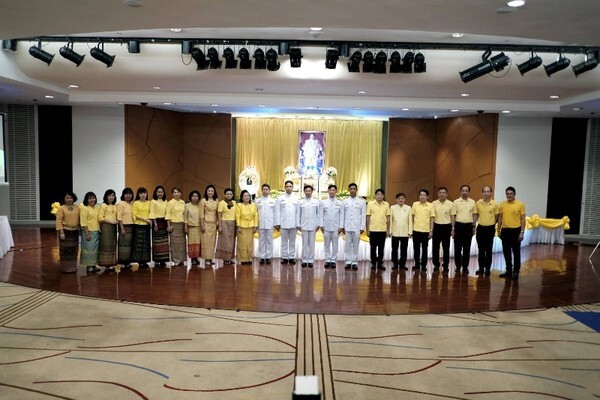 ทีโอที จัดพิธีบำเพ็ญกุศลและน้อมรำลึกในพระมหากรุณาธิคุณของพระบาทสมเด็จพระบรมชนกาธิเบศร มหาภูมิพลอดุลยเดชมหาราช บรมนาถบพิตร เนื่องในวันคล้ายวันสวรรคต