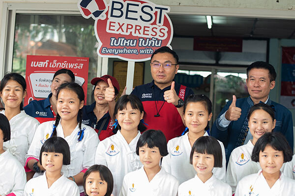 BEST Express ยกระดับคุณภาพชีวิตผู้พิการ ด้วยโครงการ "จุดรับพัสดุเพื่อน้อง"