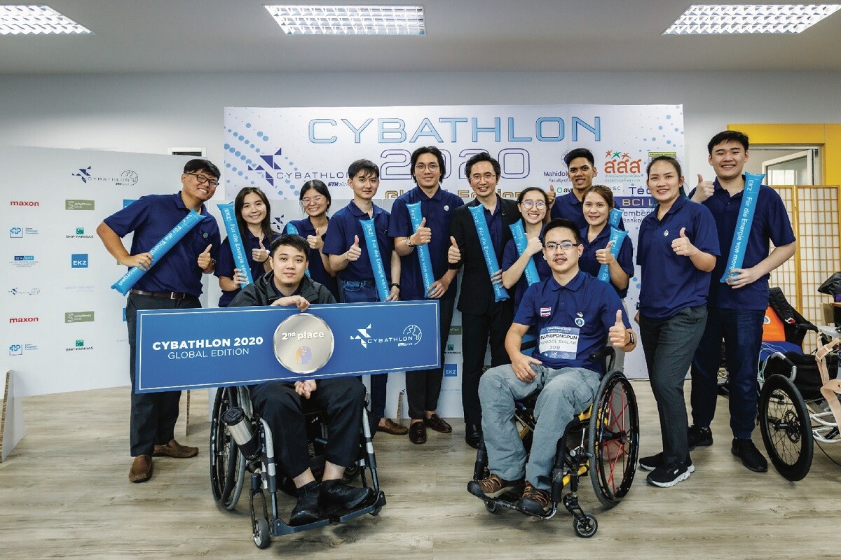 มหิดลบีซีไอแล็บ จากประเทศไทยคว้ารองแชมป์โลก รางวัลเหรียญเงิน ใน Cybathlon 2020 ประเภท BCI คลื่นสมองเชื่อมต่อคอมพิวเตอร์ แค่คิด...ก็ขับรถได้