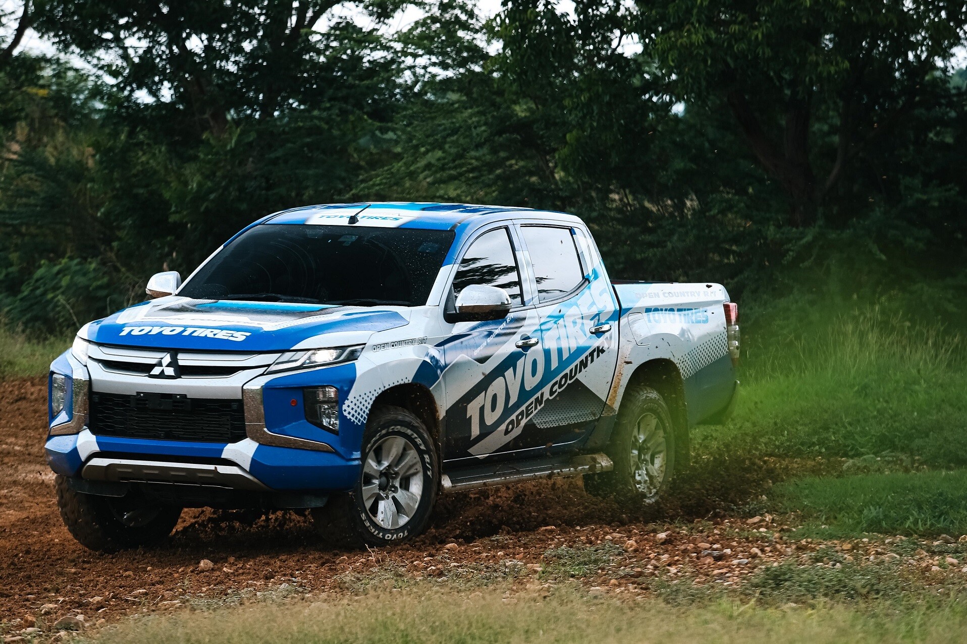 โตโยไทร์  เปิดตัว TOYO OPEN COUNTRY R/T ยาง SUV พันธุ์ใหม่!! แกร่งนอก..แต่นุ่มในรองรับทั้งการขับขี่แบบดุดันและการใช้งานในชีวิตประจำวัน