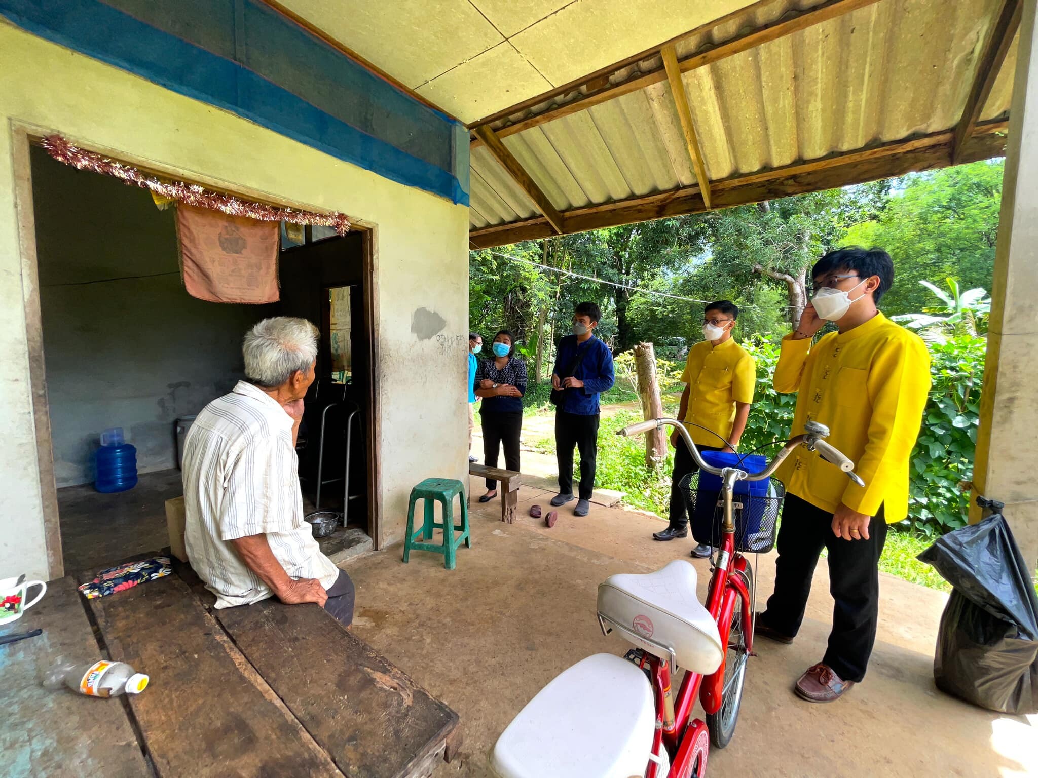 สำนักงานพัฒนาฝีมือแรงงานตราด ดำเนินงานการขับเคลื่อนศูนย์อำนวยการขจัดความยากจนและพัฒนาคนทุกช่วงวัยอย่างยั่งยืนตามหลักปรัชญาเศรษฐกิจพอเพียง (ศจพ.) ในระดับพื้นที่ ประจำปีงบประมาณ พ.ศ.2565